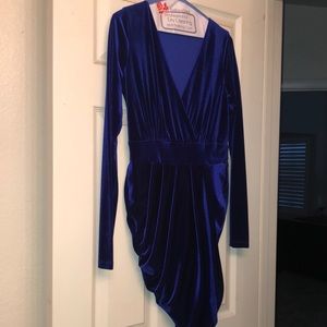 Velvet blue long sleeve dress